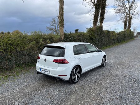2018 Volkswagen Golf - thumbnail 11