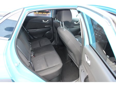 2023 Hyundai Kona 1.6 HYBRID Executive Two Tone Roof Auto €27,950 thumbnail