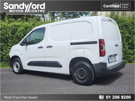 2021 Peugeot Partner Peugeot Partner 1.5 Blue HDI 75 €9,500