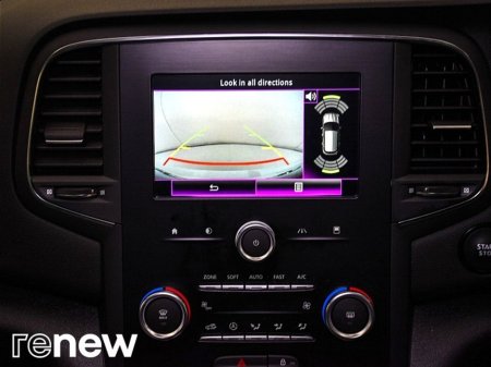 2020 Renault Megane - thumbnail 26