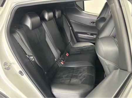 2020 Toyota C-HR - thumbnail 10