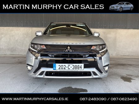 2020 Mitsubishi Outlander - thumbnail 4