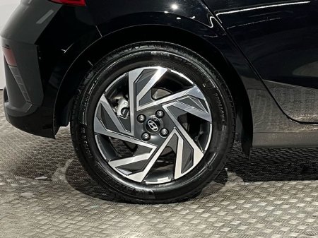 2024 Hyundai i20 Deluxe Plus Auto - Reversing Camera - Air-Conditioning - Cruise Control - Auto Lights/Wipers - Apple CarPlay/Android Auto €24,950 thumbnail