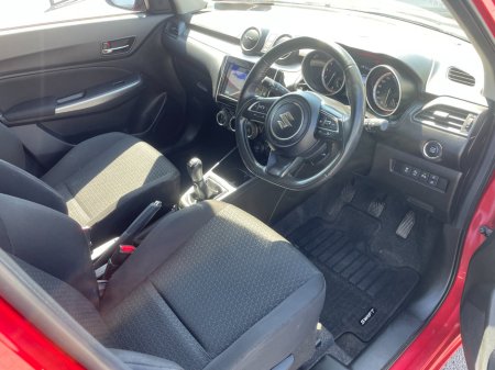 2022 Suzuki Swift - thumbnail 8