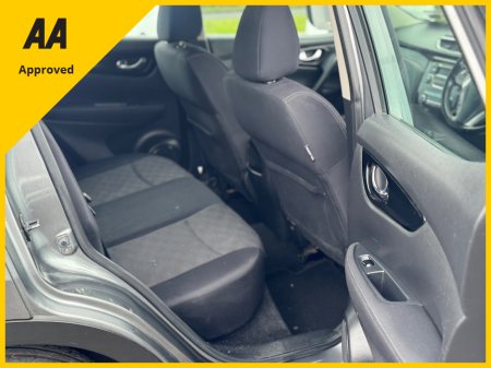 2014 Nissan Qashqai - thumbnail 4