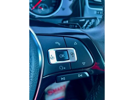 2015 Volkswagen Golf 1.4 TSI 150HP ACT HIGHLINE €12,499 thumbnail