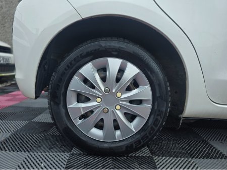 2016 Toyota Yaris KSP130 5DR AUTO €8,950 thumbnail