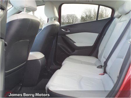 2017 Mazda Mazda3 2.2D 4DR (150ps) PLATINUM LS €10,950 thumbnail