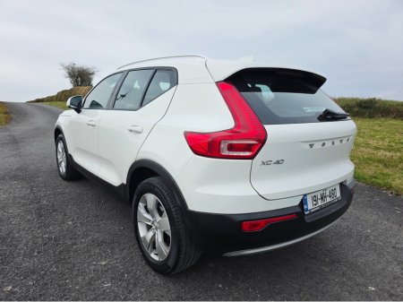 2019 Volvo XC40 - thumbnail 5
