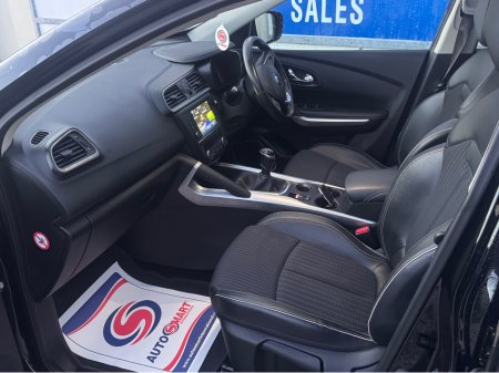 2018 Renault Kadjar SIGNATURE NAV ENERGY DC 4DR €14,950 thumbnail