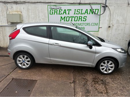 2011 Ford Fiesta 1.25 EDGE 60BHP 3DR ARGENTO €4,950 thumbnail