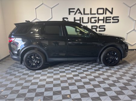 2020 Land Rover Discovery Sport 2.0 D4E 7 SEATER AUTOMATIC // CREAM LEATHER €29,950