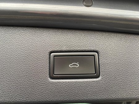 2023 Volkswagen Tiguan - thumbnail 20