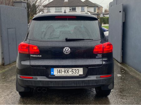 2014 Volkswagen Tiguan 2.0 TDI SPORT  MANUAL 6SPEED FWD 110HP 5DR FULL HISTORY T/BELT  DONE €7,945 thumbnail