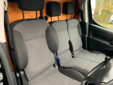 2017 Peugeot Partner 1.6 HDI 75BHP PROFESSIONAL 3 SEATER // PRICE EXCL. VAT // ONE OWNER // EXCELLENT SERVICE HISTORY // €6,463 thumbnail