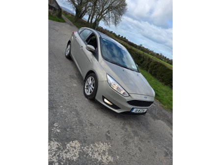 2015 Ford Focus - photo 2