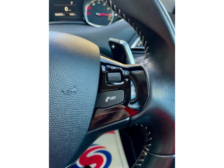 2017 Peugeot 308 - thumbnail 23