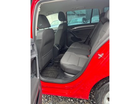 2018 Volkswagen Golf - thumbnail 12