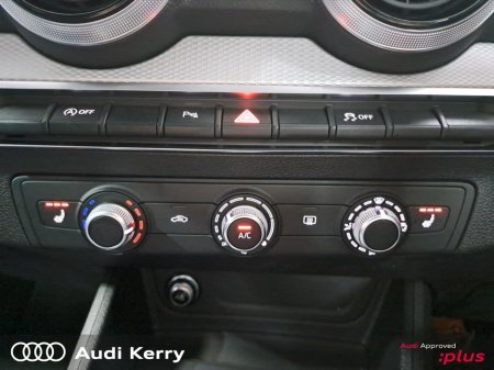 2026 Audi Q2 SE 30 TFSI 116HP €42,900 thumbnail