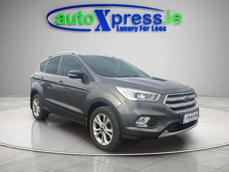 2017 Ford Kuga - thumbnail 1