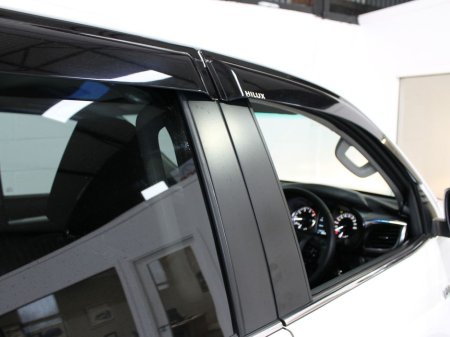 2024 Toyota Hilux - thumbnail 32