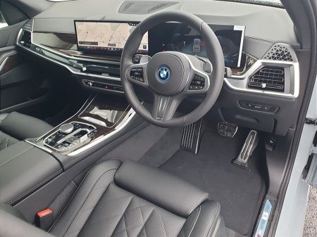 2026 BMW X5 - thumbnail 6