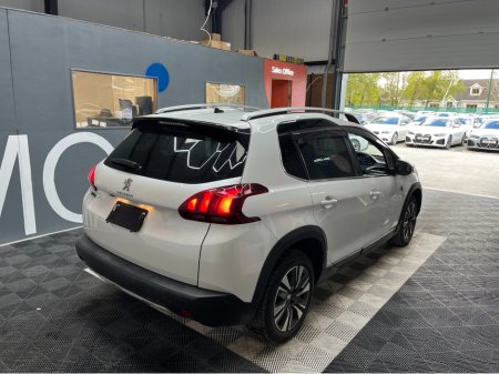 2020 Peugeot 2008 - photo 2