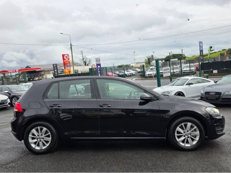 2016 Volkswagen Golf - thumbnail 5