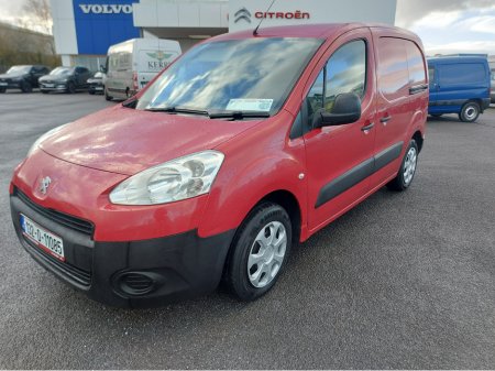 2013 Peugeot Partner ACCESS 1.6 HDI 75 PANE PANELED 4DR *TRADE ONLY* €2,750