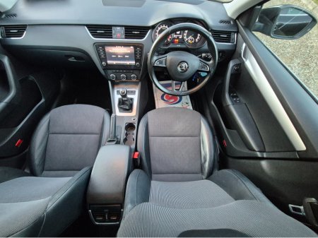 2020 Skoda Octavia SOL 1.6 TDI 115HP 4DR €17,450 thumbnail
