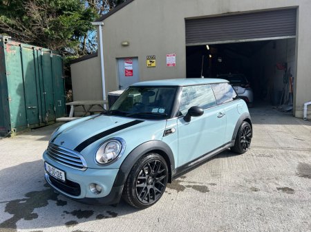 2013 MINI Hatch - thumbnail 10