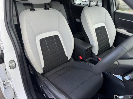 2025 Citroen C3 - thumbnail 11