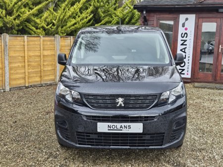 2023 Peugeot Partner - view 2