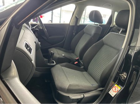 2011 Volkswagen Polo - thumbnail 13