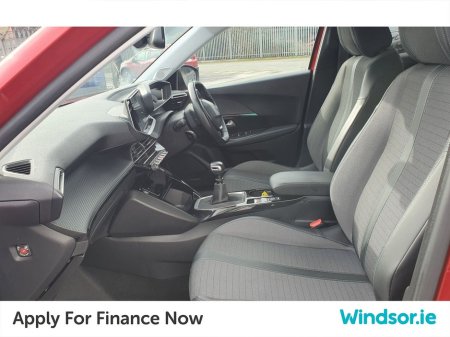 2021 Peugeot 2008 - view 4