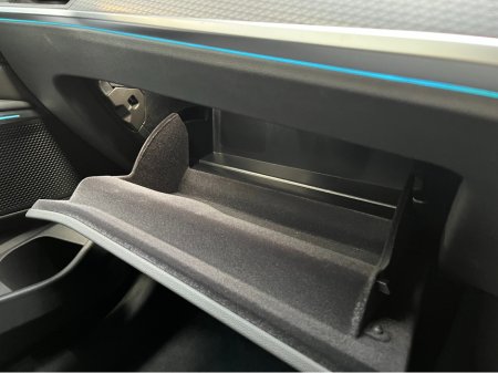 2024 BMW 3 Series - thumbnail 24