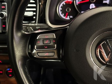 2019 Volkswagen Beetle - thumbnail 11