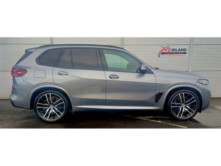 2025 BMW X5 XDRIVE50E M SPORT **Pan Sunroof** €96,800 thumbnail