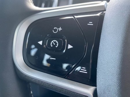 2025 Volvo XC90 - thumbnail 26