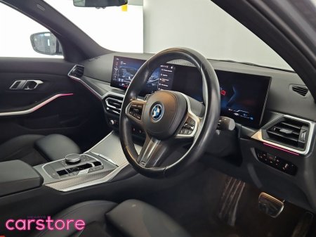2023 BMW 3 Series - thumbnail 9