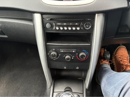 2012 Peugeot 207 SW ACCESS 1.6 HDI 90 4DR €1,950 thumbnail