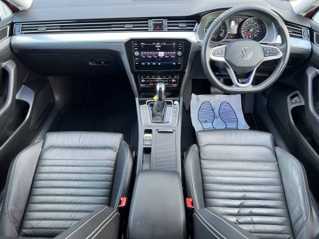 2022 Volkswagen Passat - thumbnail 10