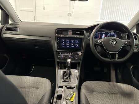 2020 Volkswagen Golf (202) GOLF 2.0TDI COMFORTLINE DSG LOW KMS VW/AUDI SPECIALISTS WWW.DENISDARCYCARS.IE €24,950 thumbnail