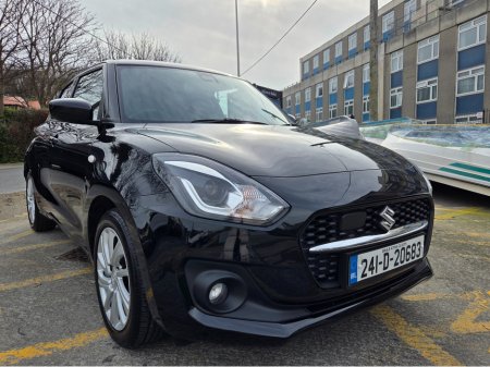 2024 Suzuki Swift - thumbnail 1