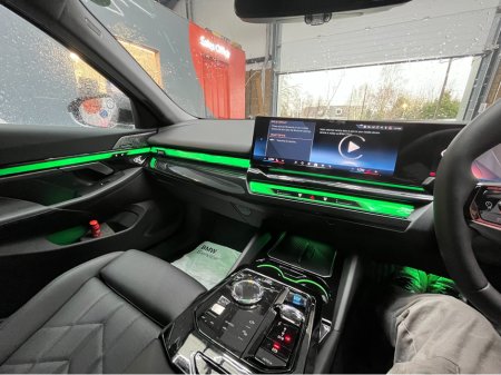 2024 BMW i5 2024 BMW I5 EDRIVE40 TOURING EXCELLENCE ELECTRIC AUTOMATIC / CRUISE CONTROL / 360° CAMERA / ELECTRIC MEMORY & HEATED SEATS / APPLE CARPLAY / PANORAMIC SUNROOF / PADDLE SHIFTERS / AMBIENT LIGHT thumbnail