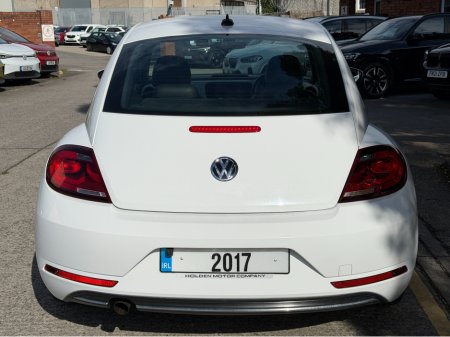 2017 Volkswagen Beetle - thumbnail 10