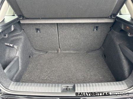 2025 Skoda Kamiq SELECTION 1.0TSI 115HP DSG €30,750 thumbnail