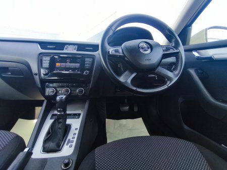 2015 Skoda Octavia - thumbnail 13