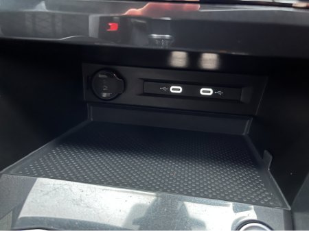 2024 Volkswagen Tiguan Allspace 7 SEATER R-LINE AUTOMATIC 2.0 DIESEL //SAT NAV//HEATED SEATS//REVERSE CAMERA//ADAPTIVE CRUISE CONTROL//HEATED STEERING WHEEL// €49,950 thumbnail