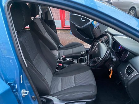2013 Hyundai i30 ACTIVE BLUE DRIVE 110PS 5DR €5,995 thumbnail